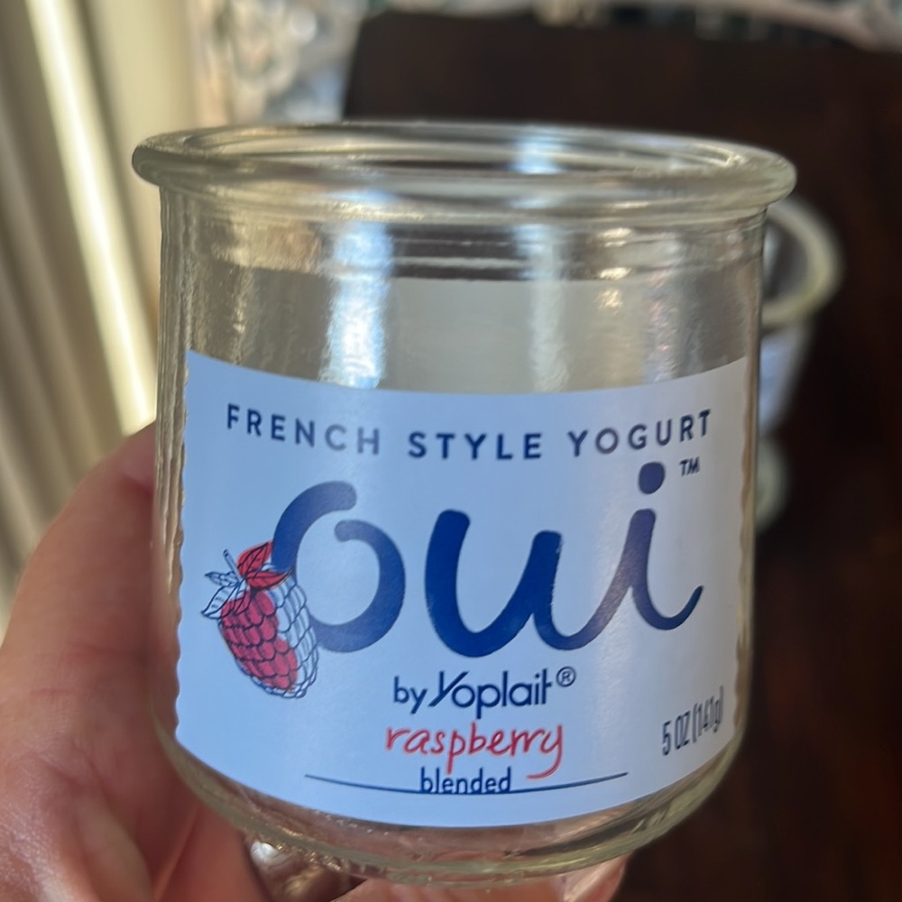 Oui yoplait jars - Picture 3 of 3